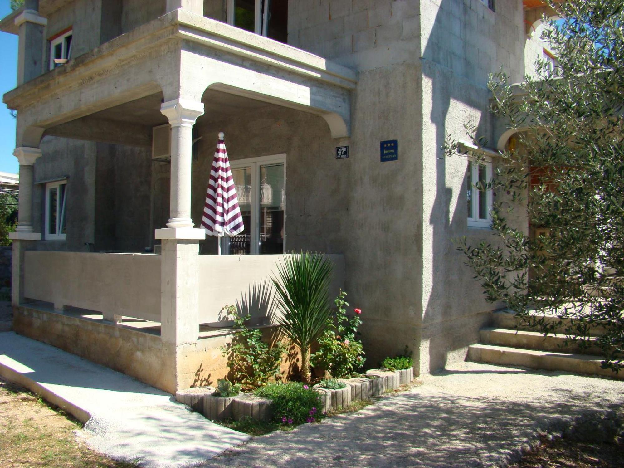 Apartments Pinus Pirovac Exterior foto